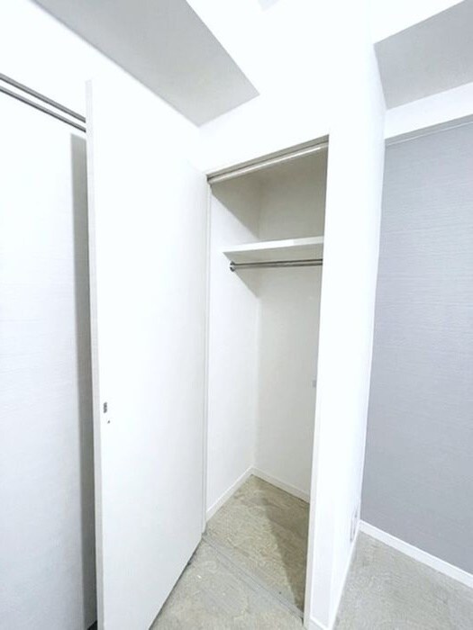物件内観写真7　(収納)