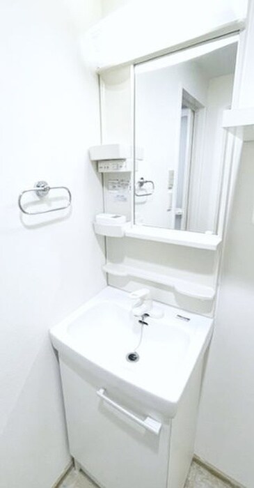 物件内観写真9　(洗面)