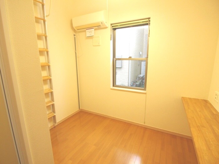 物件内観写真7　(居室)