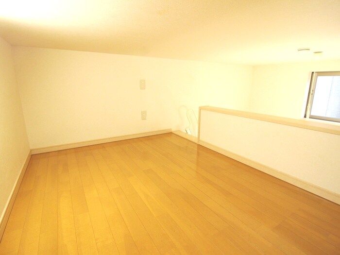 物件内観写真15　(ロフト)