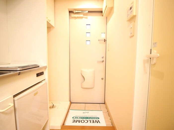 物件内観写真22　(玄関)