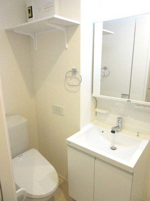 物件内観写真8　(洗面)