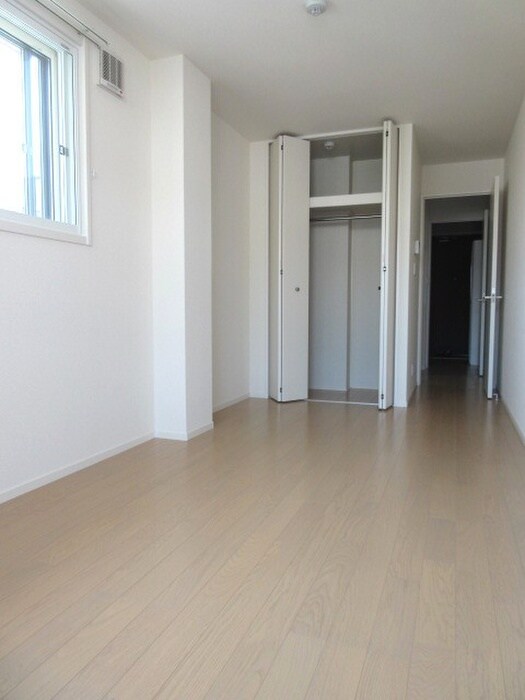 物件内観写真13　(居室)