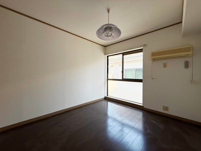 物件内観写真6　(居室)