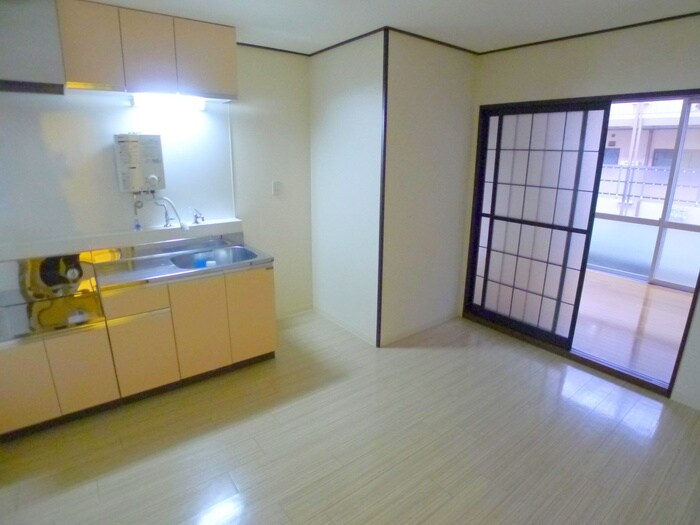 物件内観写真12　(キッチン)