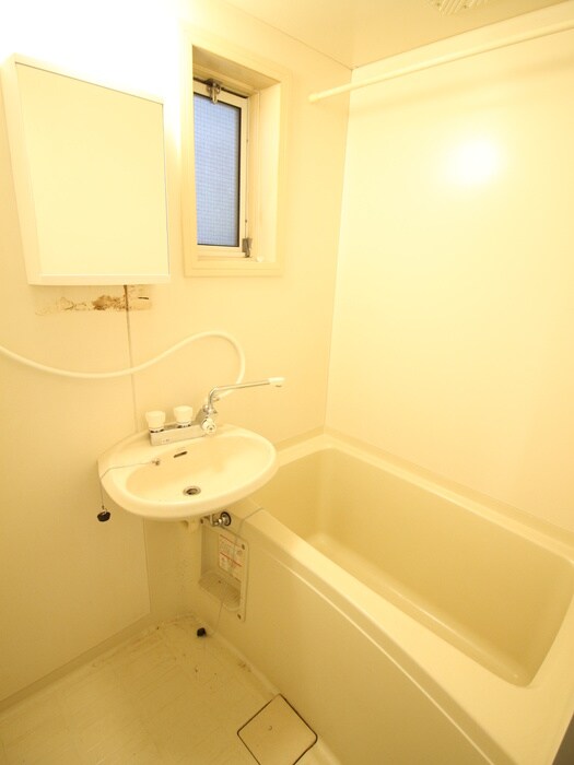 物件内観写真13　(バス／シャワールーム等)