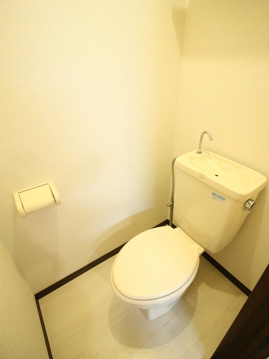 物件内観写真14　(トイレ)