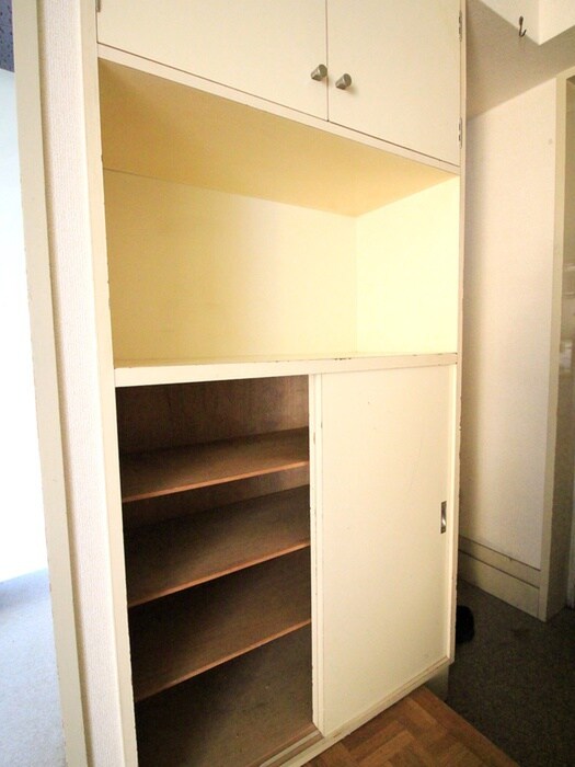 物件内観写真8　(靴箱)