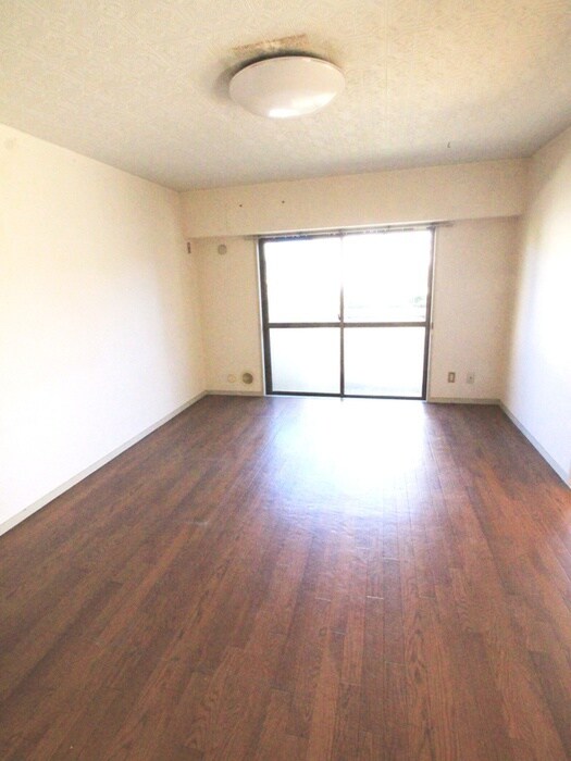 物件内観写真11　(居室)
