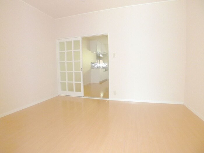 物件内観写真11　(居室)