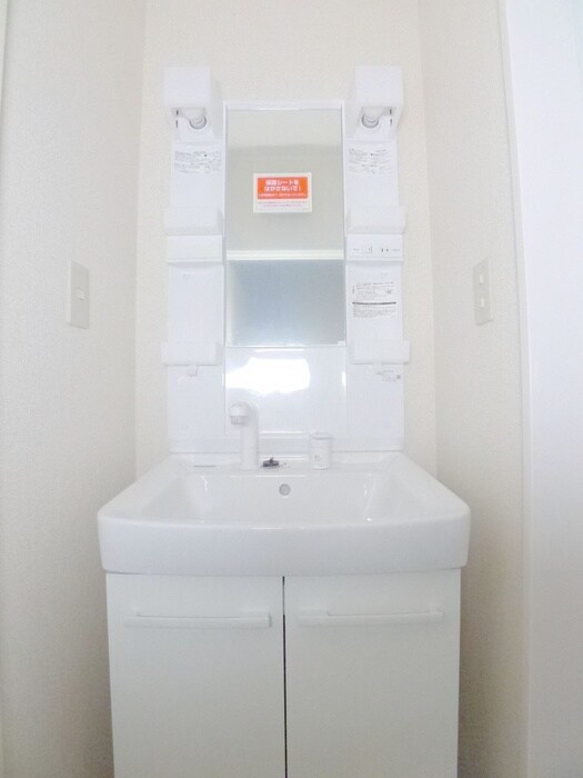 物件内観写真16　(洗面)