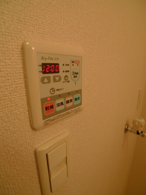 物件内観写真12　(内観写真)