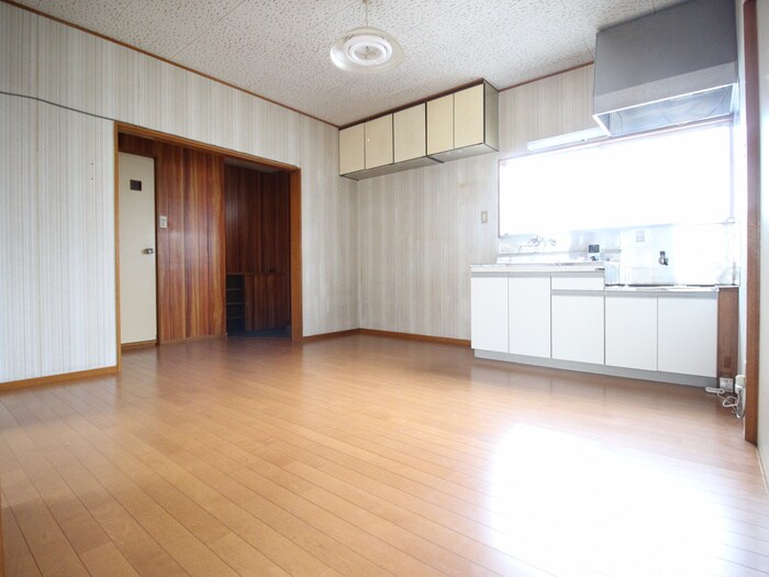 物件内観写真9　(居室)