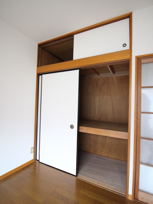 物件内観写真15　(収納)