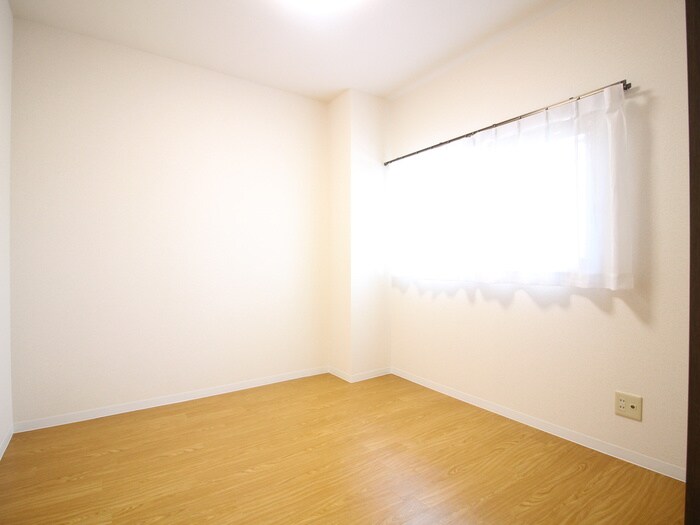 物件内観写真21　(居室)