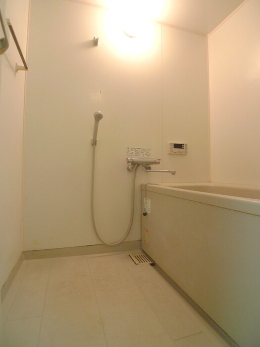 物件内観写真11　(バス／シャワールーム等)