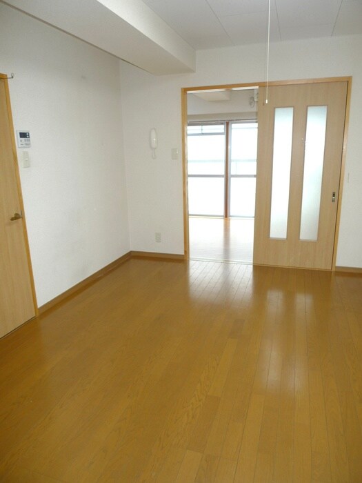 物件内観写真12　(居室)