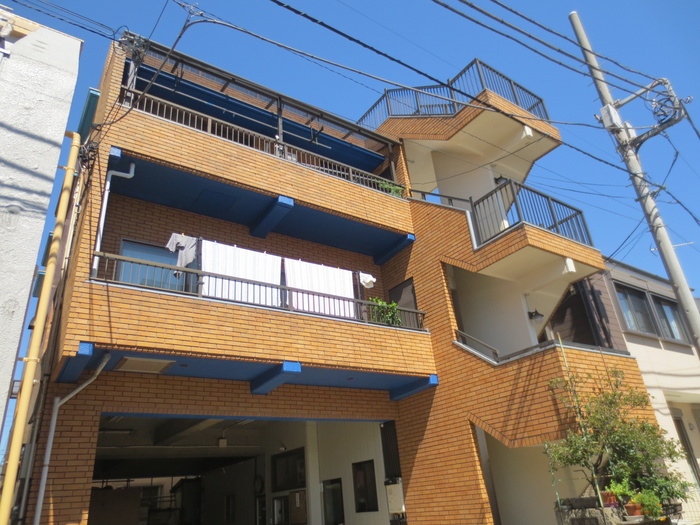 坂本マンション外観写真