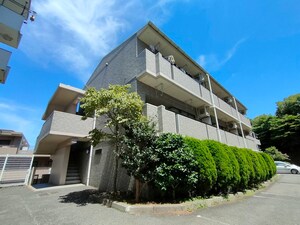 ガ－デン山イ－スト外観写真