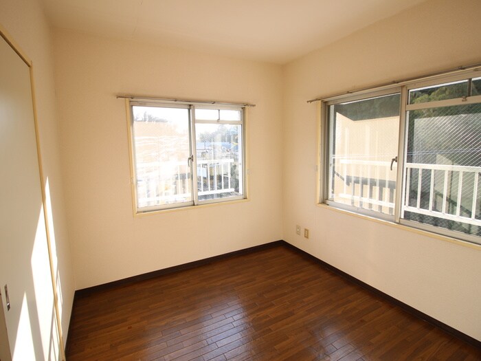 物件内観写真7　(居室)