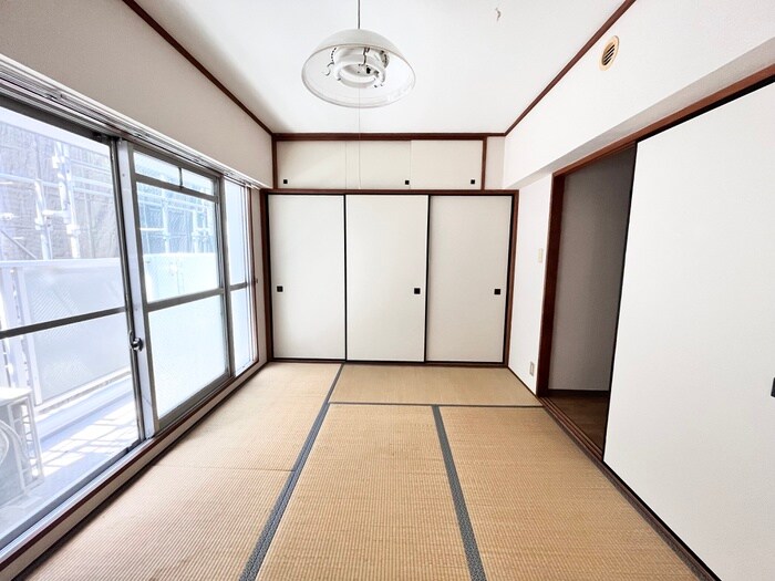 物件内観写真8　(居室)