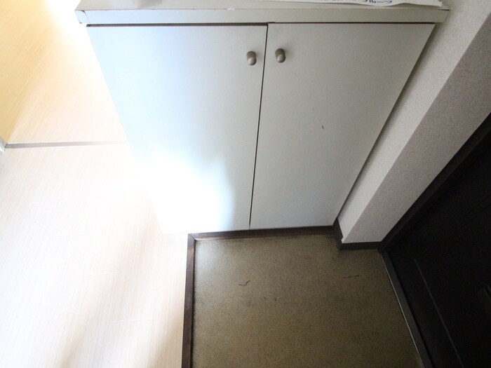 物件内観写真14　(靴箱)