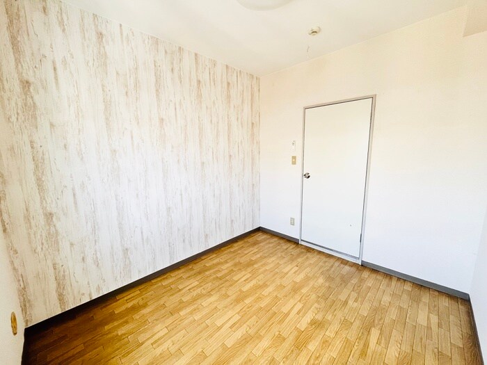 物件内観写真19　(居室)