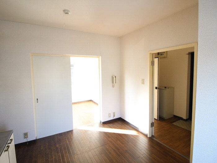 物件内観写真21　(居室)