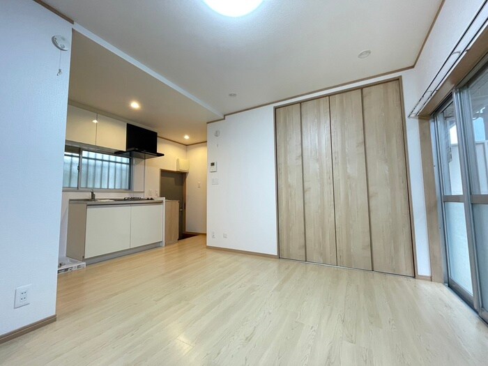 物件内観写真6　(居室)