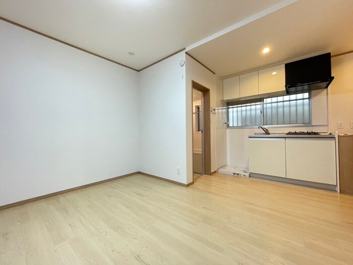 物件内観写真8　(居室)