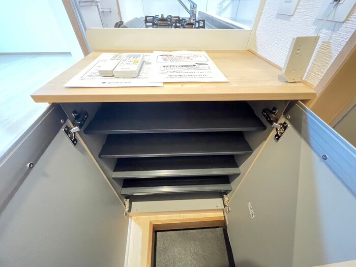 物件内観写真19　(靴箱)