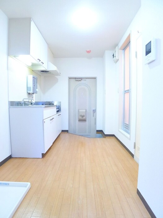 物件内観写真13　(廊下)