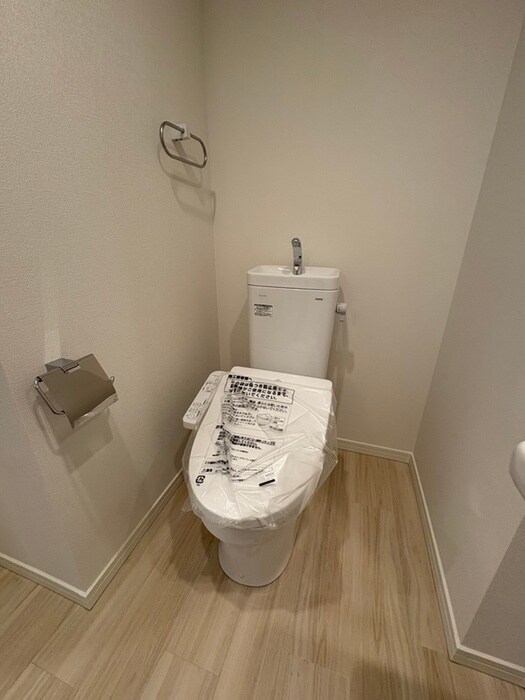 物件内観写真10　(トイレ)