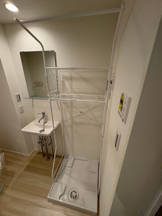 物件内観写真11　(洗濯機置場)