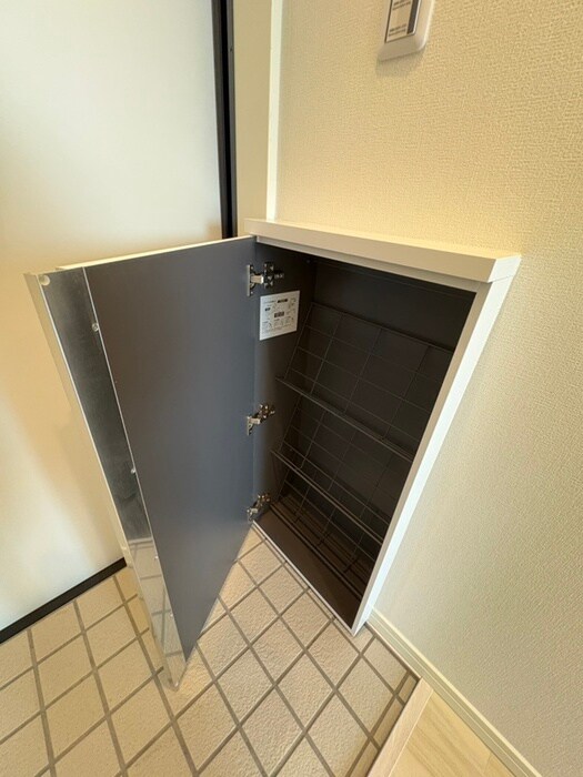 物件内観写真13　(靴箱)