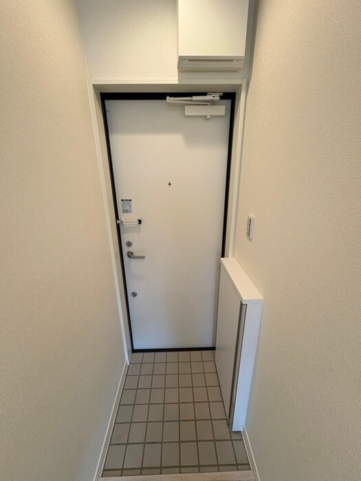 物件内観写真14　(玄関)
