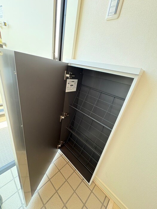 物件内観写真14　(靴箱)