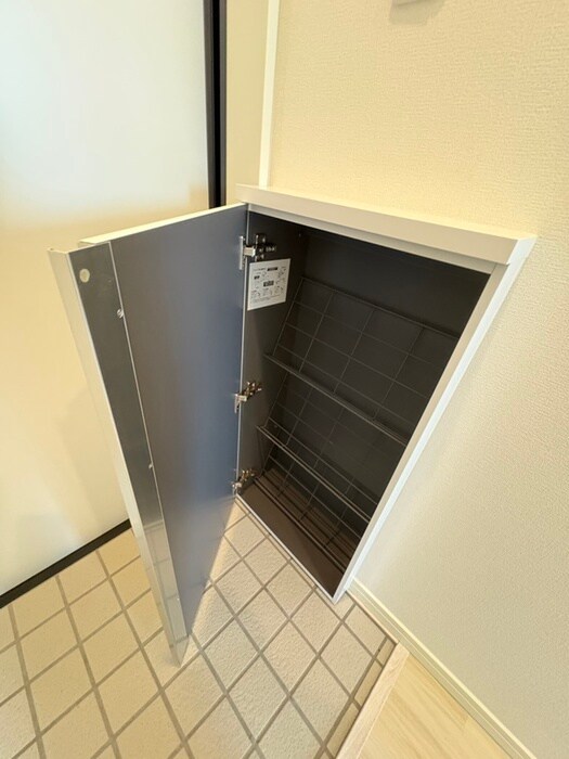 物件内観写真15　(靴箱)