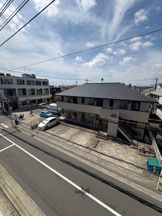 物件内観写真16　(室内からの展望)