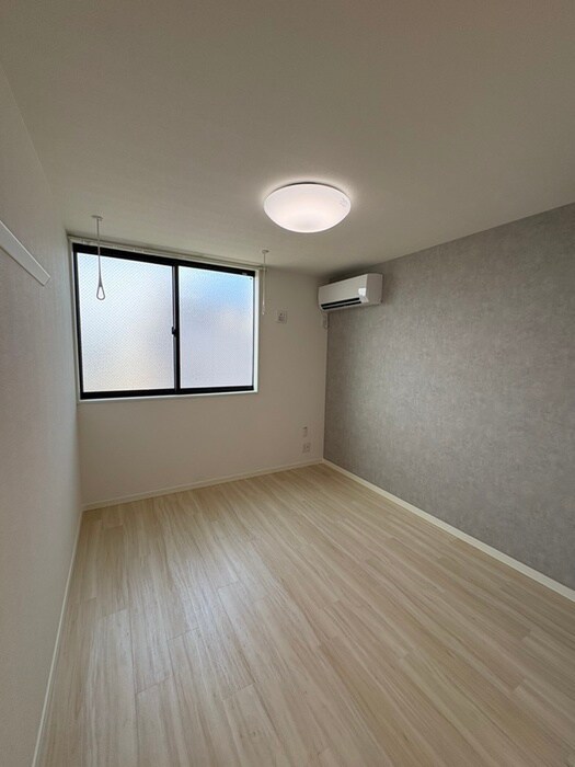 物件内観写真22　(居室)