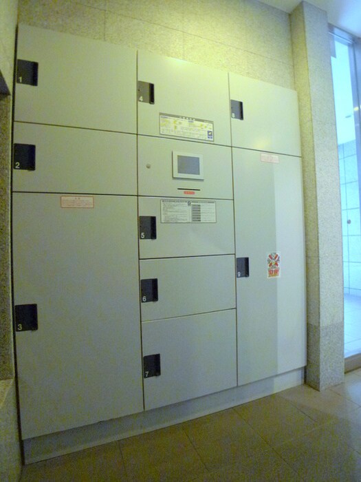 物件外観写真6　(建物設備)