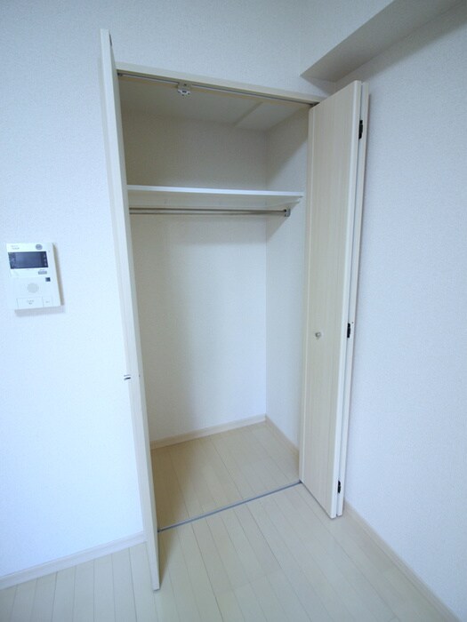物件内観写真11　(収納)