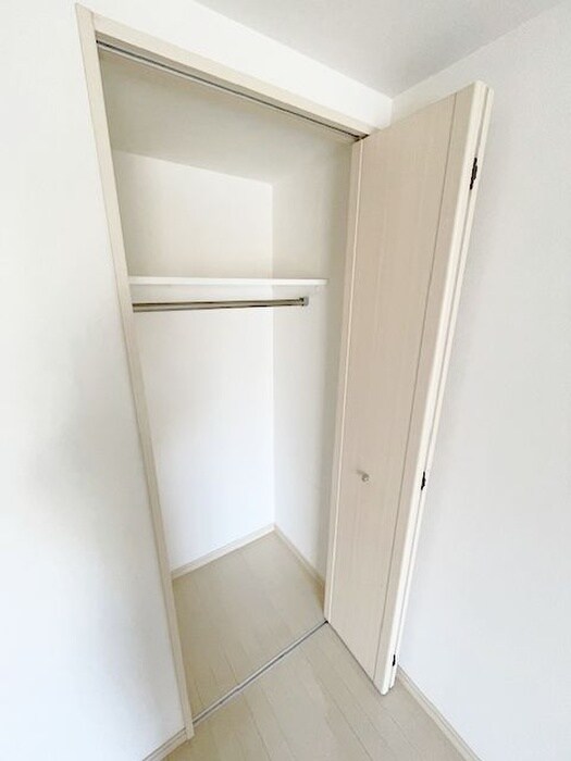 物件内観写真11　(収納)