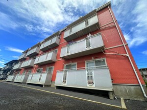 コ－トベルバレ－Ⅱ外観写真