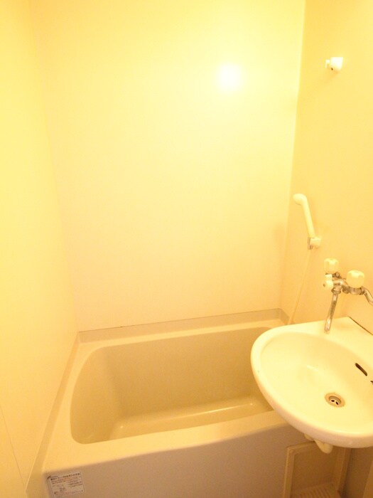 物件内観写真12　(バス／シャワールーム等)