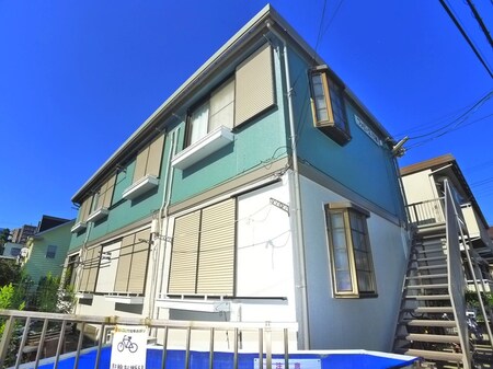 ファミーユ大久保外観写真