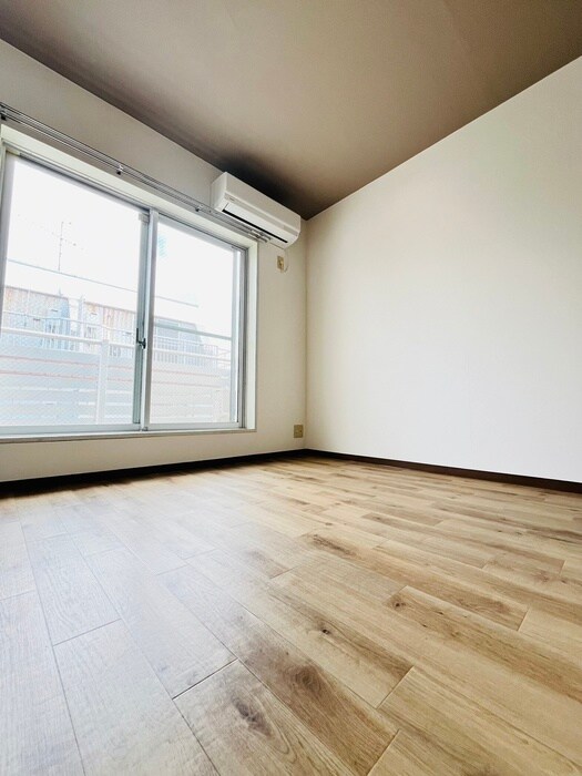 物件内観写真21　(居室)