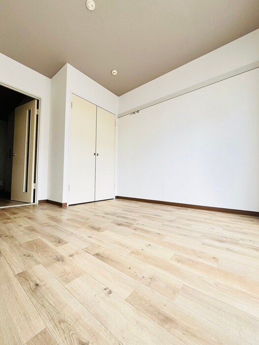 物件内観写真22　(居室)