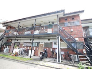 ハイツ本田外観写真
