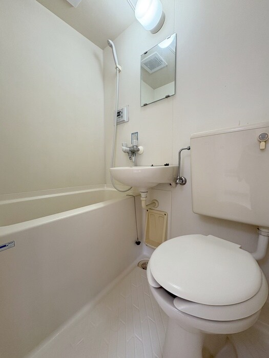 物件内観写真8　(バス／シャワールーム等)